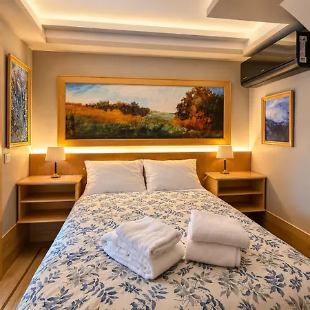 Blue House Bombarda - One Bedroom B